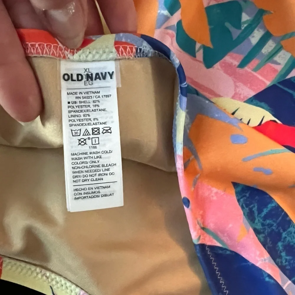 NWT Old Navy Bikini bottoms size small
